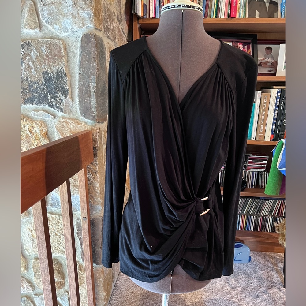 Cache black knit top